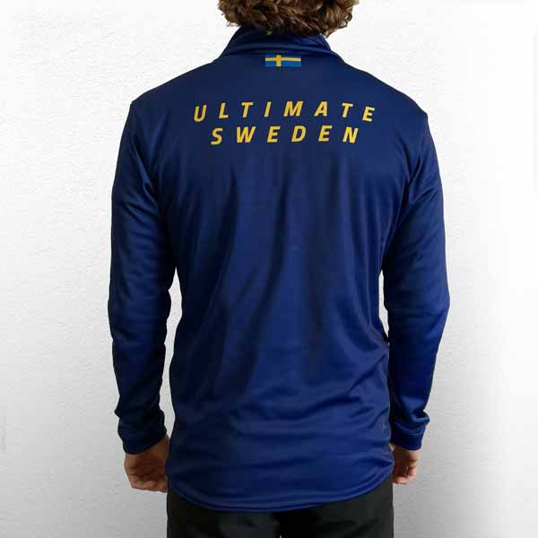 homme de dos vêtu d'une veste de sport noire