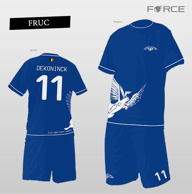 design flyingrabbits blue